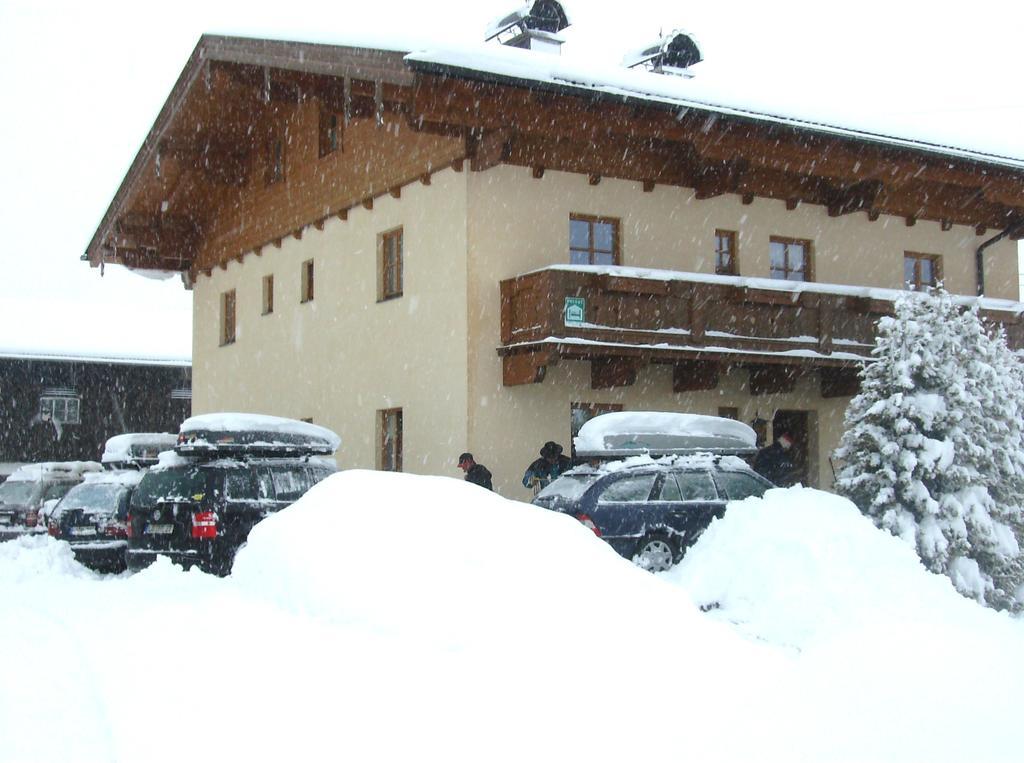 Villa Libiseller Anita Biobauernhof Unterhub Taxenbach Exterior foto